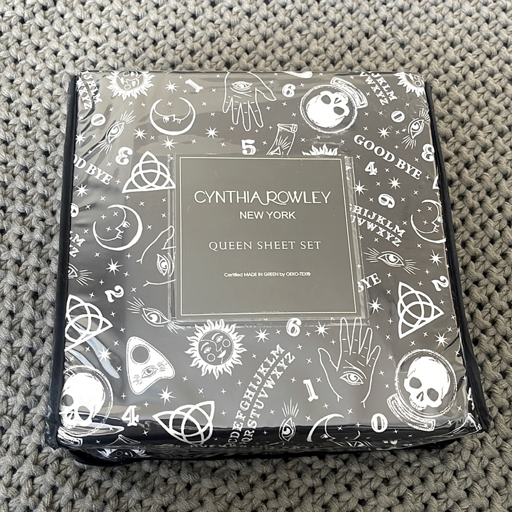 Cynthia Rowley Ouija Halloween QUEEN sheet set NEW